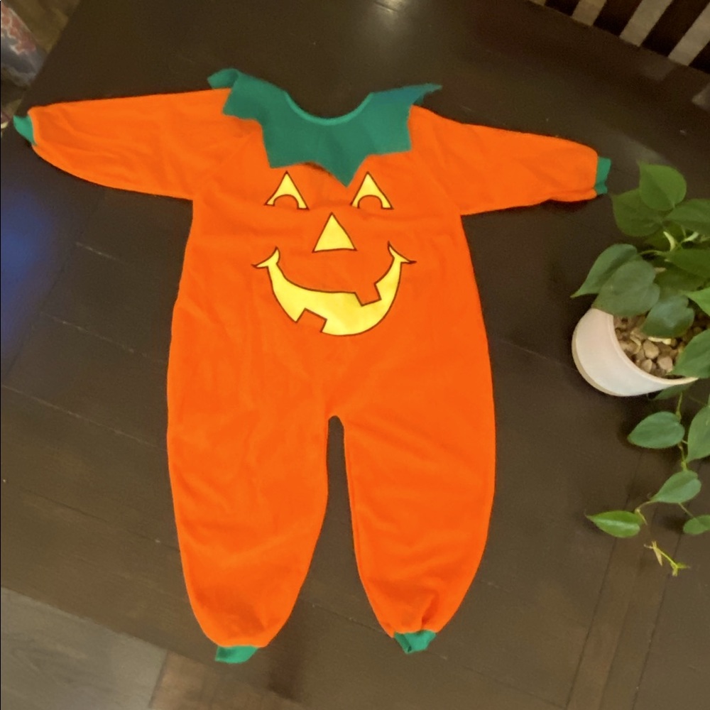 Pumpkin toddler costume, soft felt material
